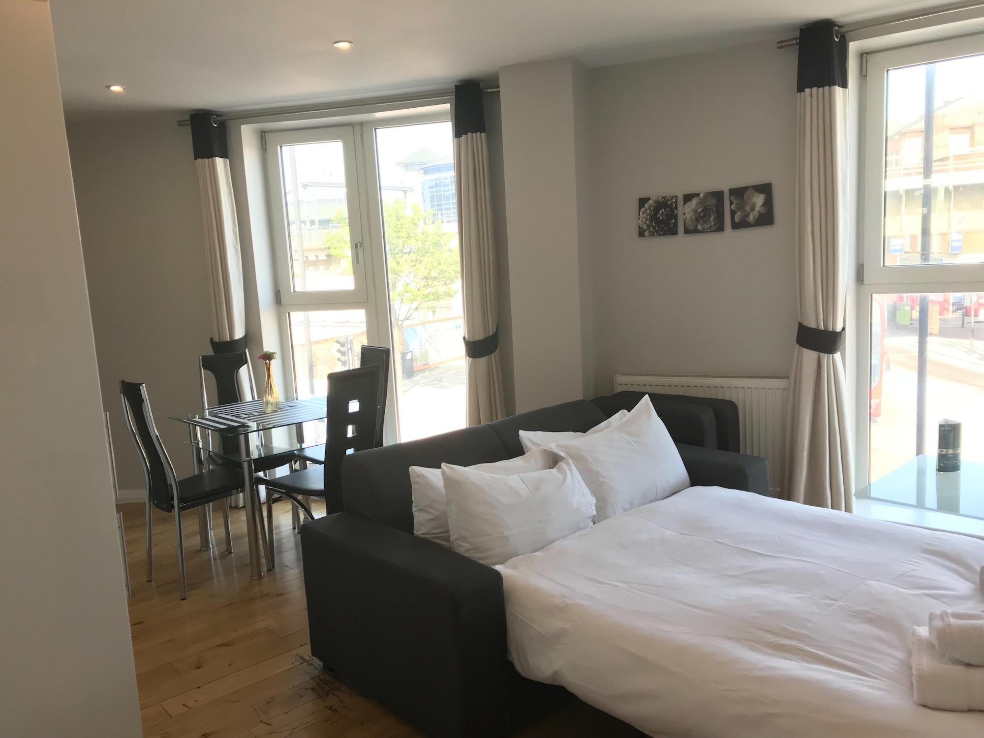 Lr London Apartments - Battersea Park Екстериор снимка