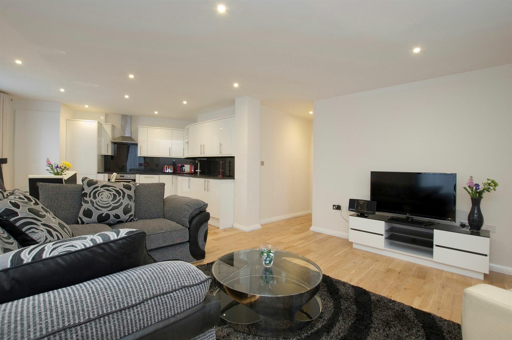 Lr London Apartments - Battersea Park Екстериор снимка